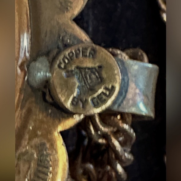 Vintage 25” Signed Van Dell Copper Necklace with Hand-Etched Copper Pendant - Picture 6 of 6